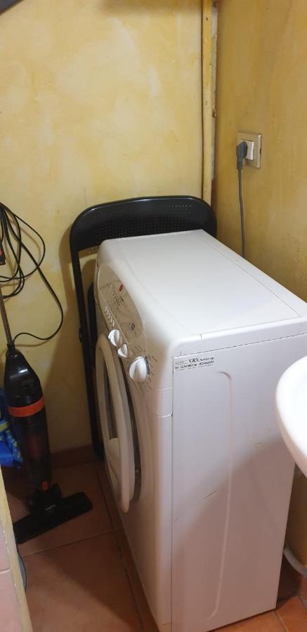 Porta Romana Small Studio Apartment Milano Ngoại thất bức ảnh